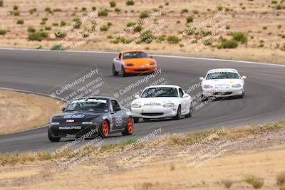 media/Jun-01-2025-CalClub SCCA (Sun) [[eae223c5dd]]/Group 5/Lap race/